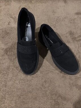 CL by Laundry Black Slip-On Loafers with Rhinestone Embellishment - Size 7